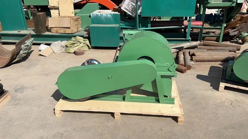 Customizable wood sawdust crusher machine price Customizable wood sawdust crusher machine price