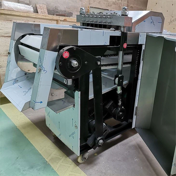 Chicken Breast Trimming Cutting Machine