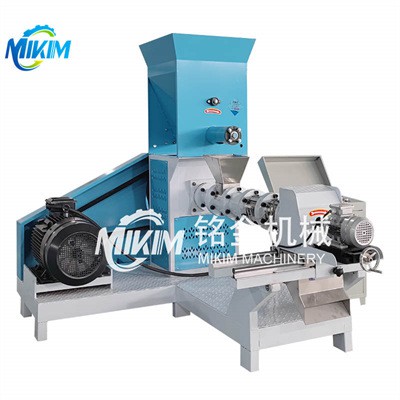 What are the main features of twin-screw extruder?